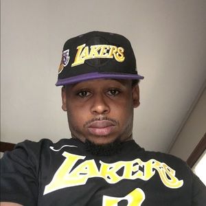 Meet your Posher, Akeem